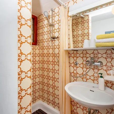 3 Bedroom Stunning In Krk