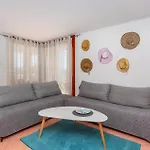 شقة 3 Bedroom Stunning In Krk *
