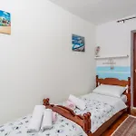 3 Bedroom Stunning In Krk كرك