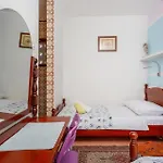 شقة 3 Bedroom Stunning In Krk